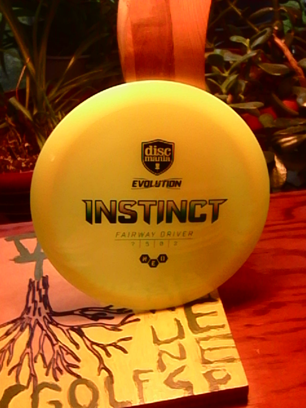 Discmania Evolution NEO Instinct 174 Grams (IN-3)