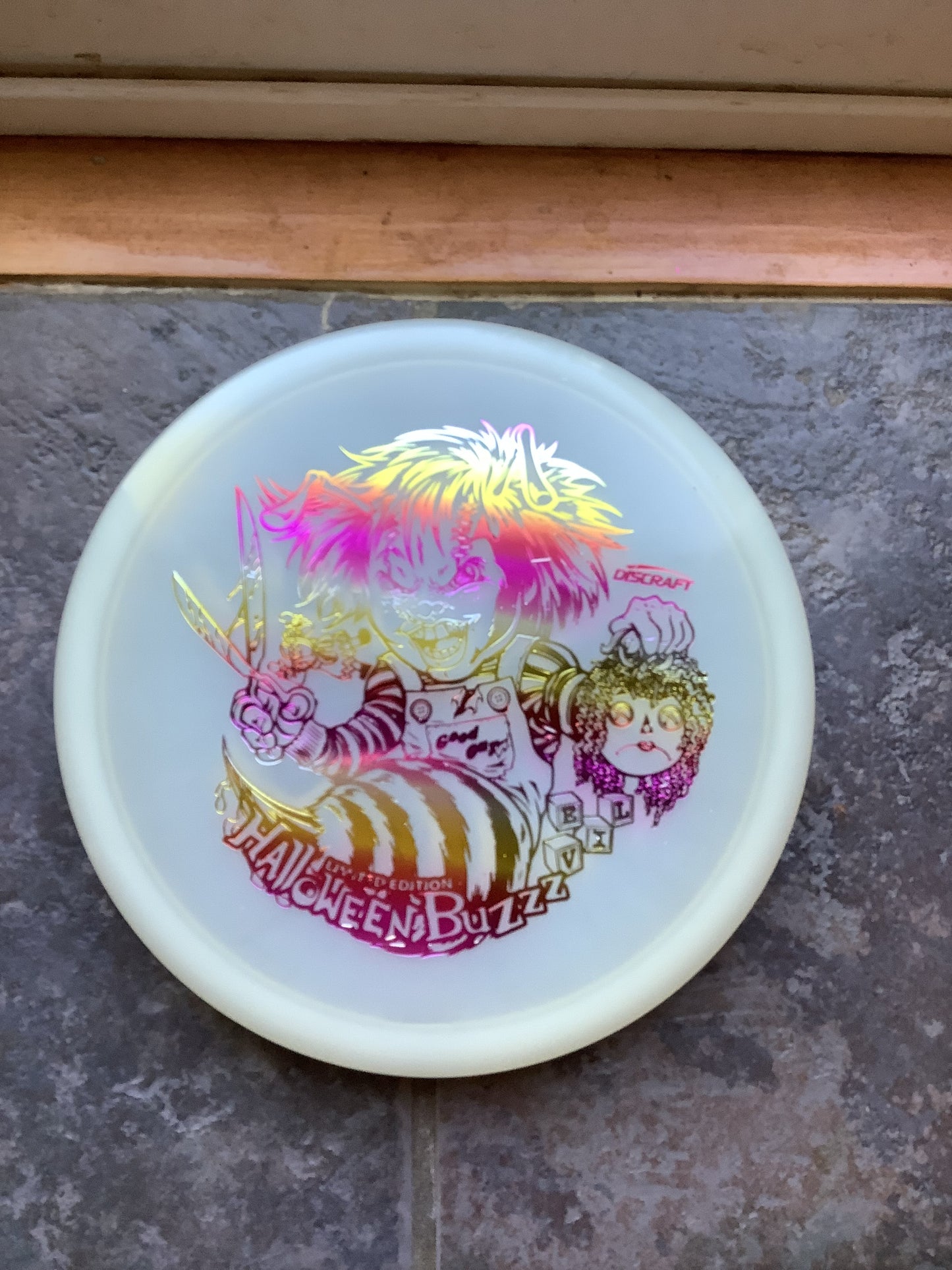 Discraft Z Glow 2022 Limited Edition Halloween Buzzz 177+ Grams (22-A,B)