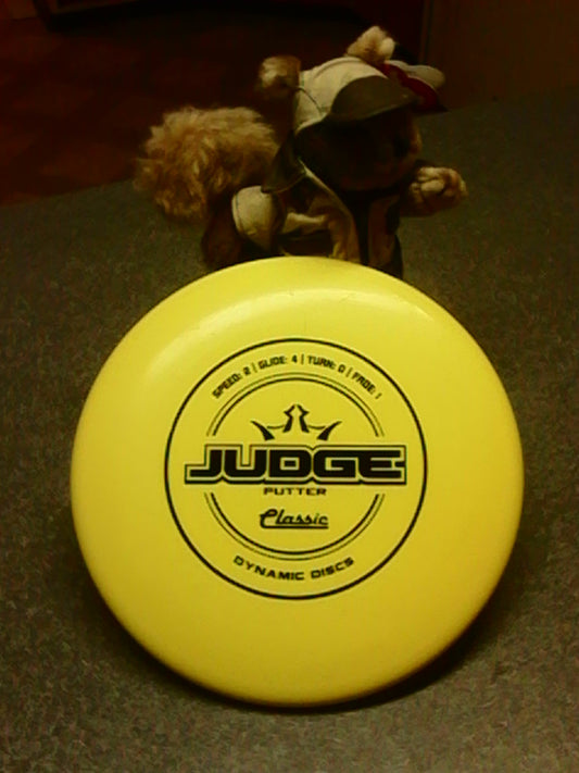 Dynamic Discs Classic Judge 174 Grams (CL2)