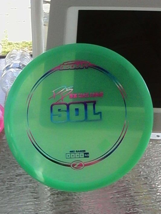 Discraft Z Paige Pierce 5X World Champion Sol 173-174 Grams.