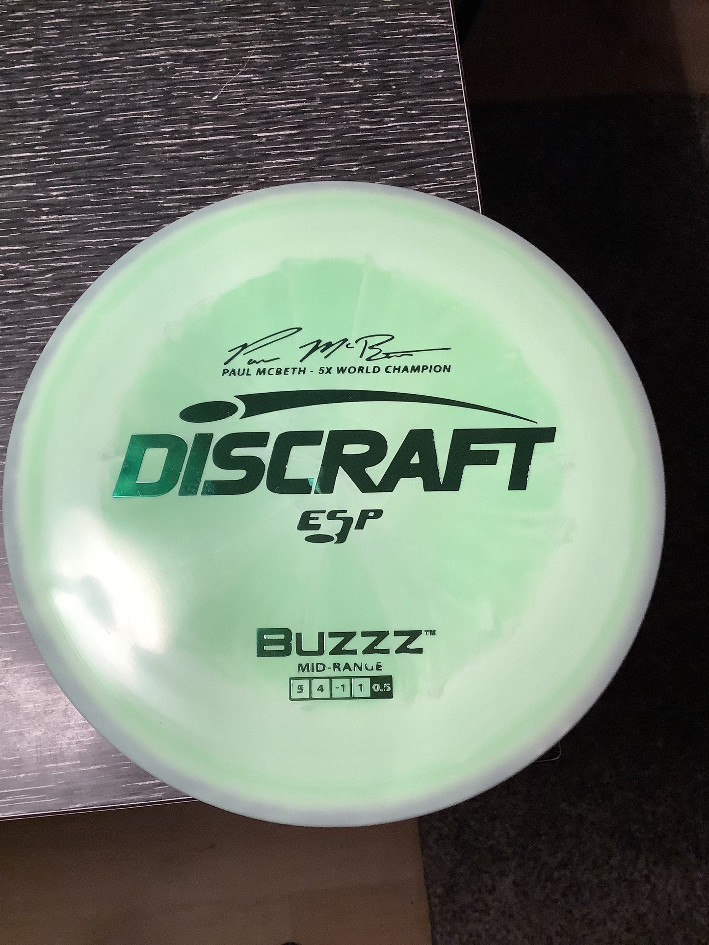 Discraft ESP Paul McBeth 5X World Champion Buzzz 177+ Grams (32)